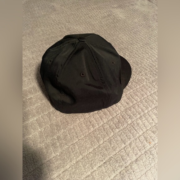 Nike Golf Flexfit hat NWOT - Picture 2 of 4